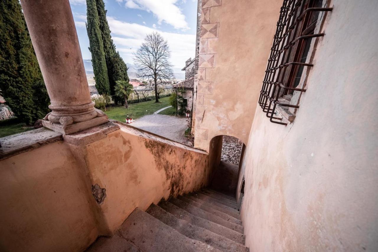 Ansitz Zinnenberg Appiano Sulla Strada Del Vino Zewnętrze zdjęcie